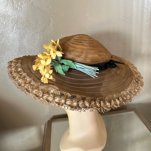LOVELY LATE 1920s\' GOLD SHEER FABRIC WIDE BRIM HAT + DETAILED EDGING  ON BRIM main image 7